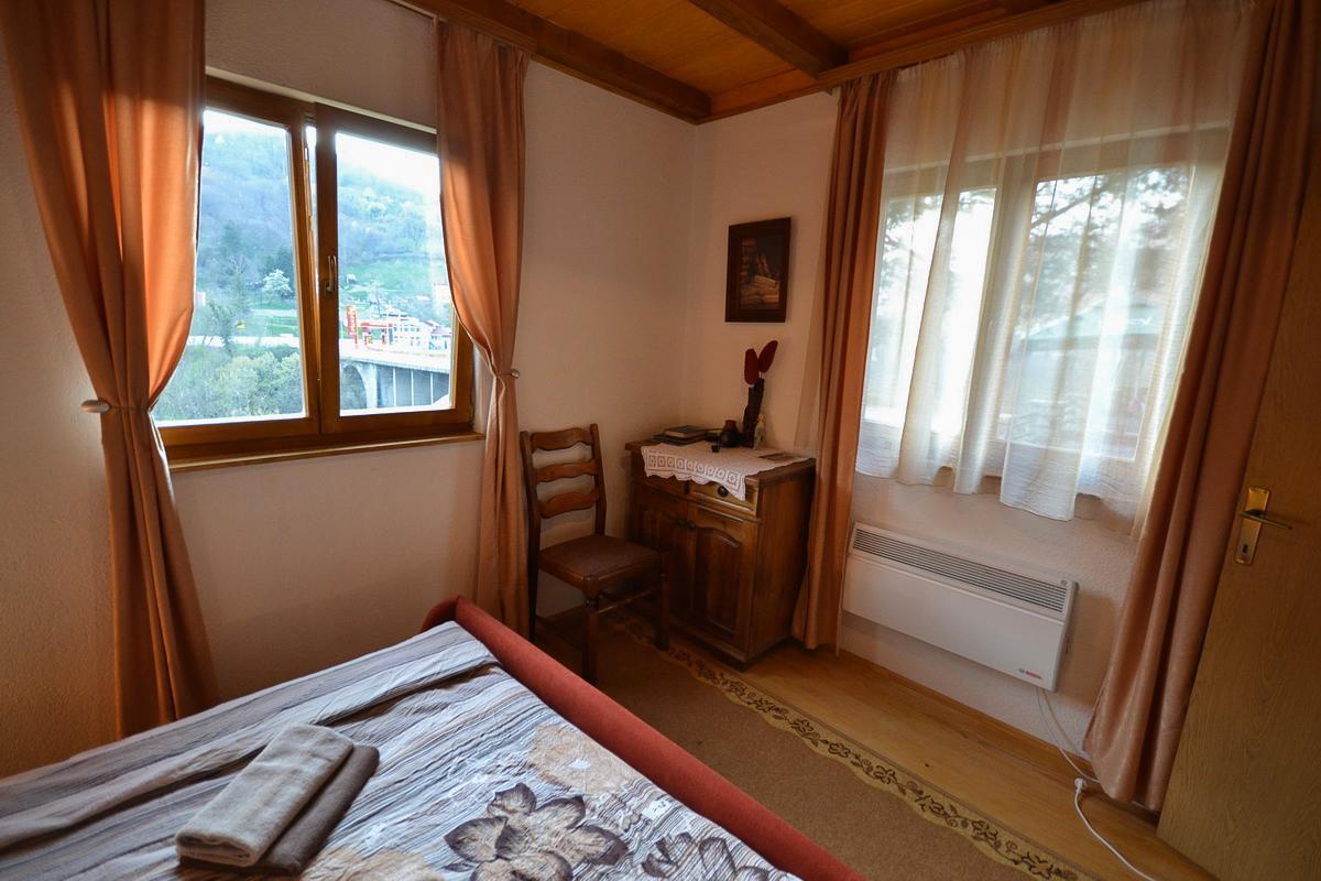 Antik Hotel Foca Luaran gambar